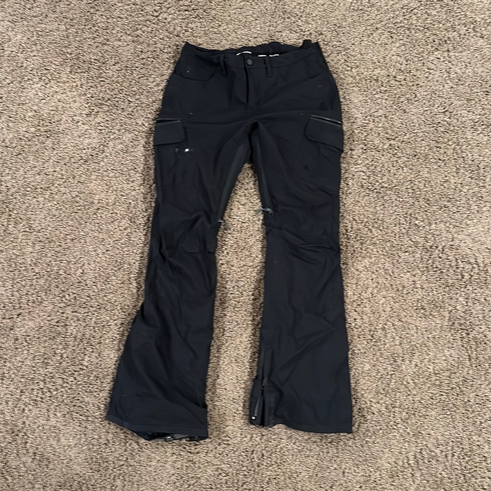 Woman’s tall Burton Size Large